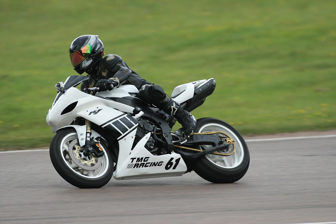 Yamaha R1 - Mantorp Park  17-20 Maj billede 12