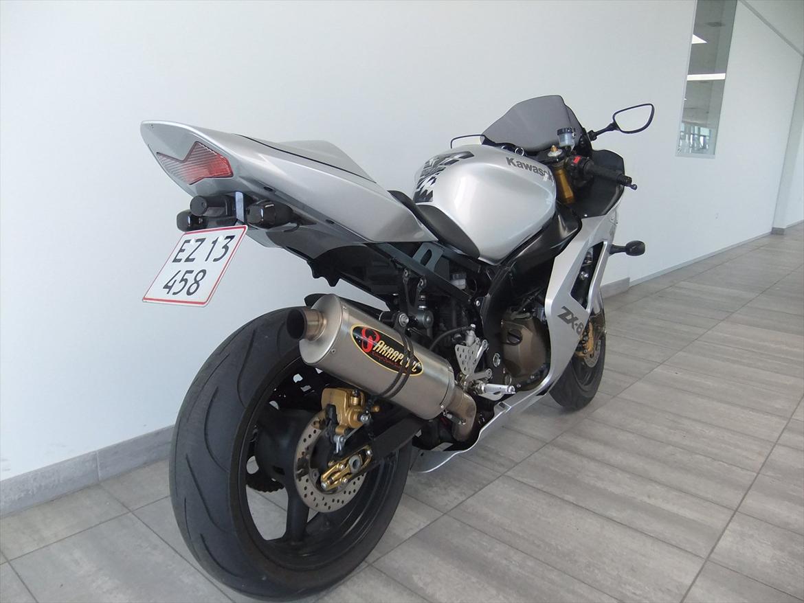 Kawasaki ZX6-R billede 4