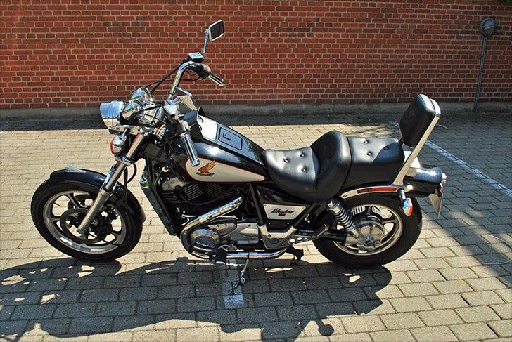 Honda VT 1100 Shadow billede 10