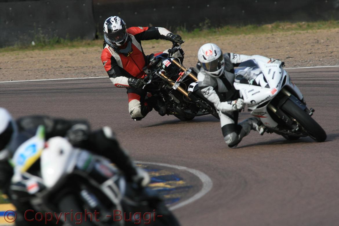 Yamaha YZF-R1 Baneged billede 22