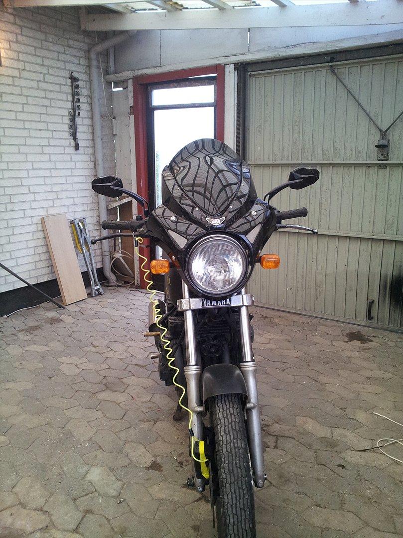 Yamaha xj 550 billede 2