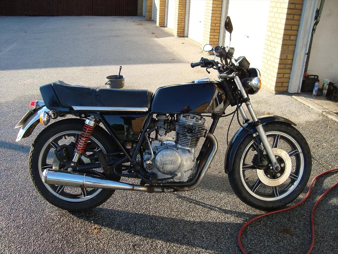 Yamaha xs 250 - Billeder af mc-er - Uploaded af allan R