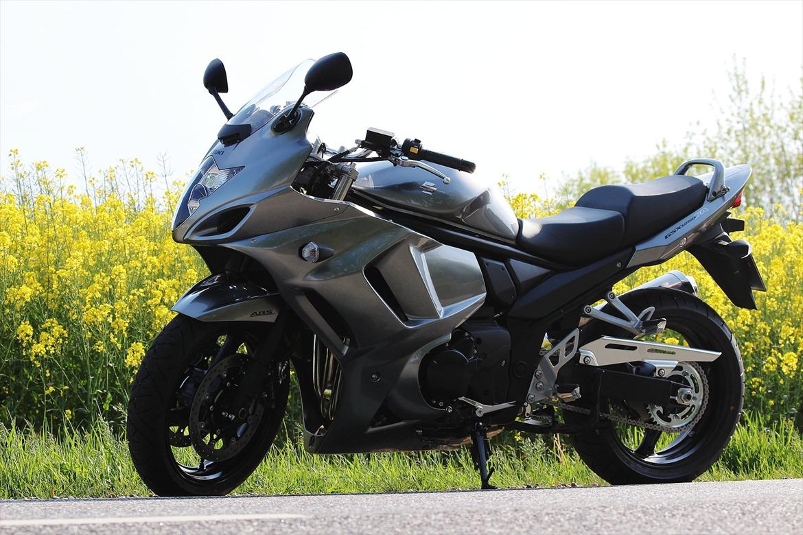 Suzuki GSX 1250 FA Nyt legetøj ! billede 5