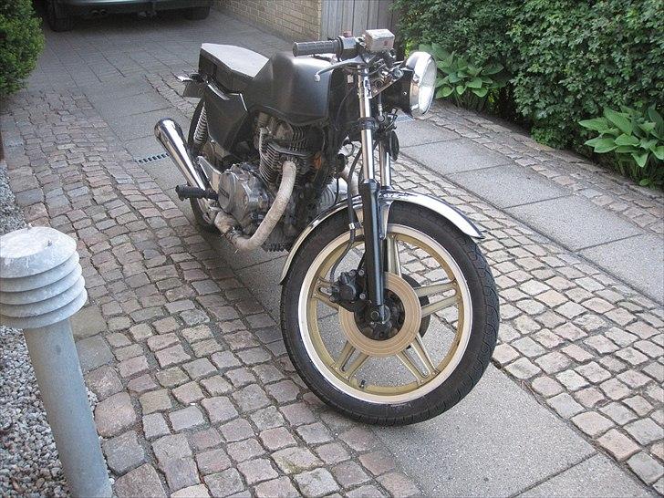 Honda CB400 [solgt] billede 8