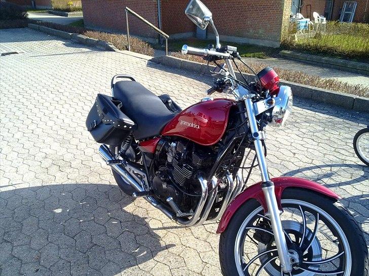 Yamaha xj550 maxim billede 2