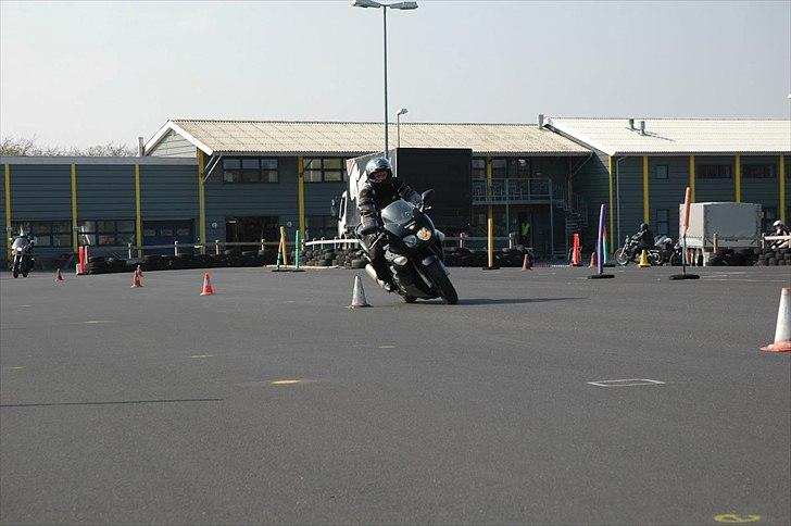 Suzuki GSX 750 F billede 3