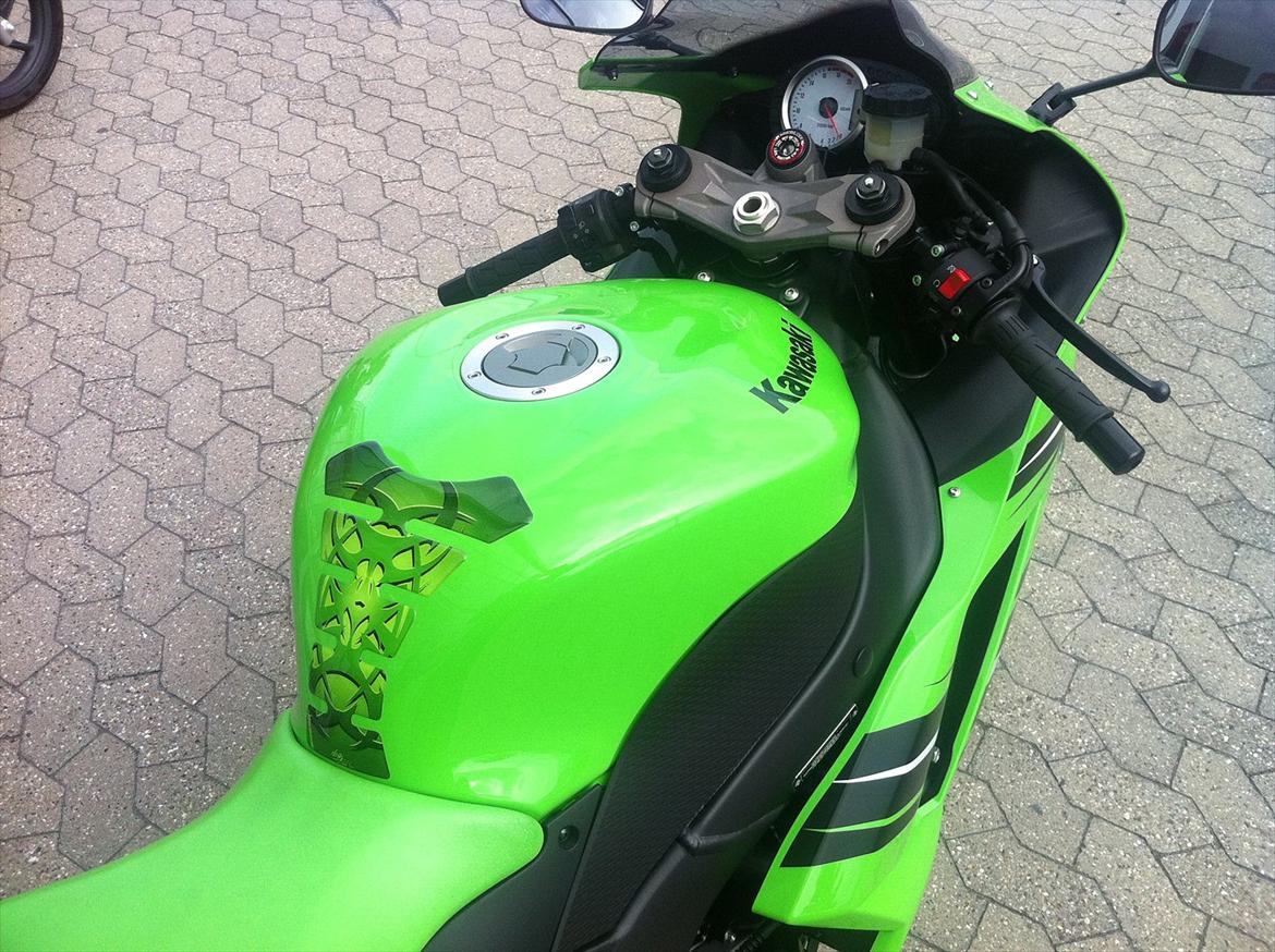Kawasaki ZX6R billede 10