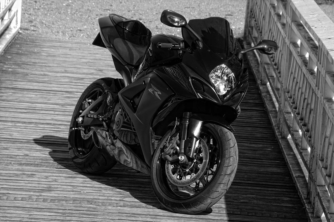 Suzuki Gsxr 1000 HELT SORT billede 5