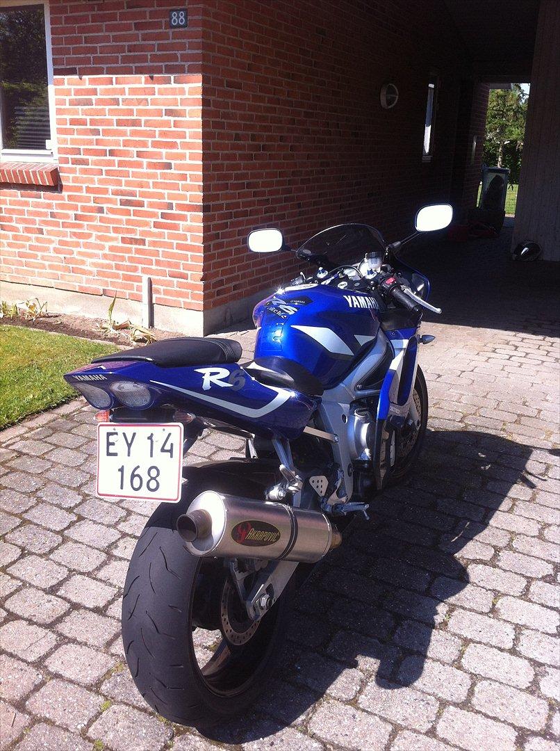 Yamaha R6 billede 5