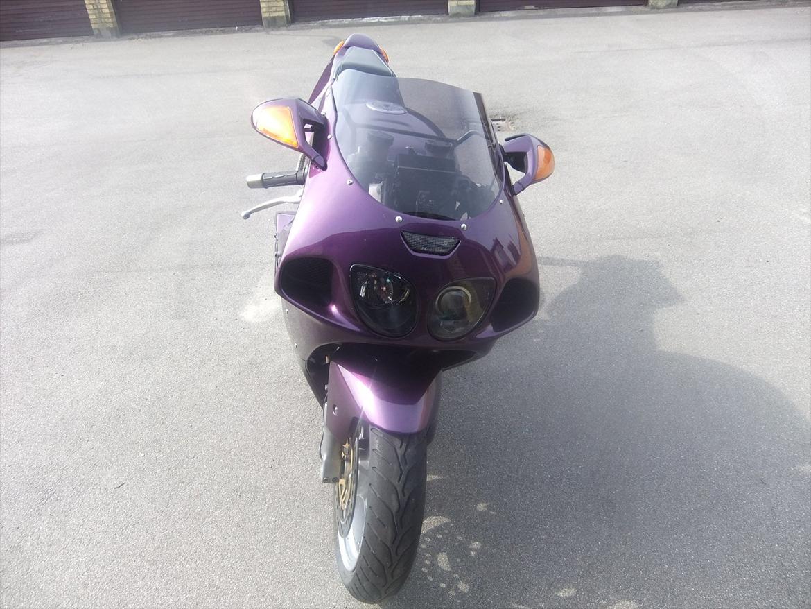 Kawasaki ZX 7R billede 4