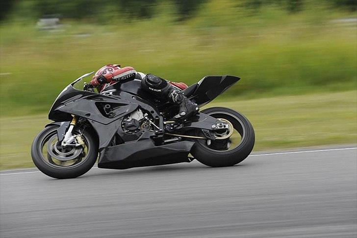 BMW S1000RR billede 1