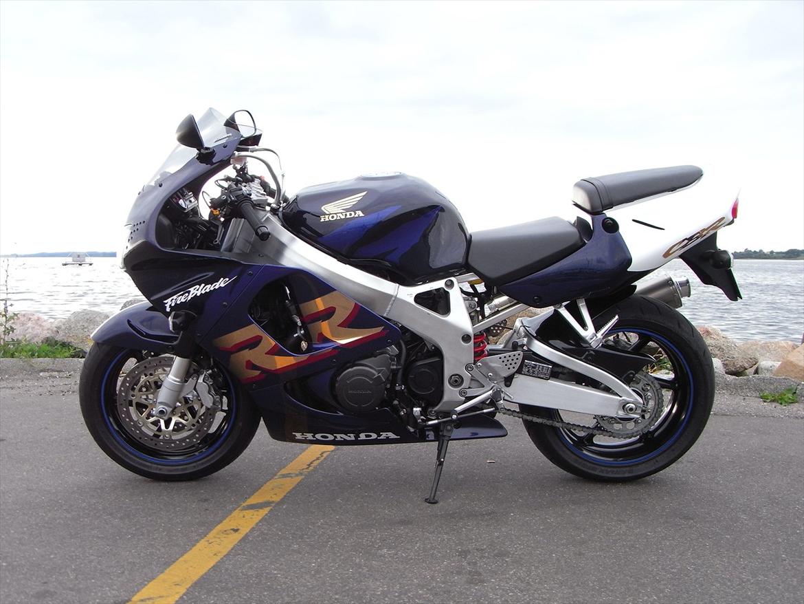 Honda CBR 900 RR Fireblade "Solgt" billede 1