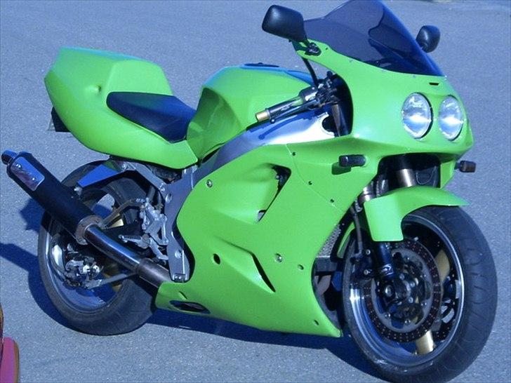 Kawasaki ZX 7R - Min gl zxr750r  billede 6