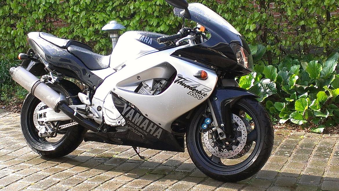 Yamaha YZF1000R Thunderace billede 3