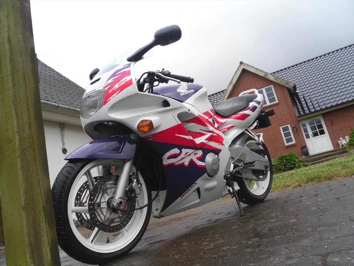 Honda cbr f2 billede 2