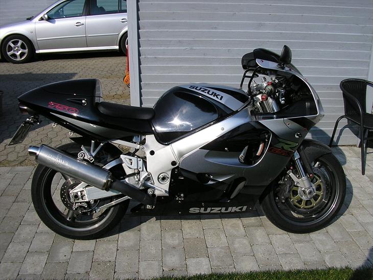 Suzuki gsxr 750 1998