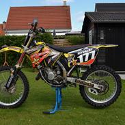 Suzuki RM 125