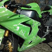 Kawasaki zx 10 r
