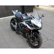 Suzuki GSX 750 R