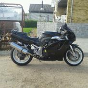 Suzuki GSXR750