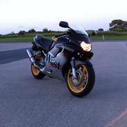 Honda CBR 600 F4