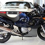 Suzuki GSX750F