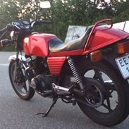 Suzuki GSX400