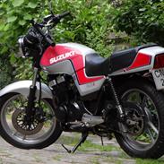 Suzuki GSX 250 ES