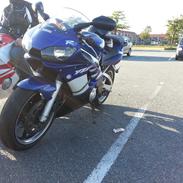 Yamaha Yzf R6