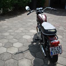 Triumph bonneville