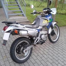 Honda NX 650 Dominator