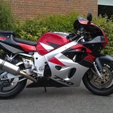 Suzuki GSXR 750 SRAD