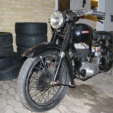 Ariel Vb600
