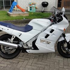 Honda Vfr Rc24.2