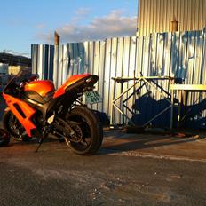 Kawasaki ZX6R