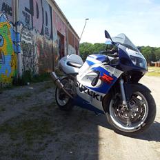 Suzuki Gsxr 600 SRAD