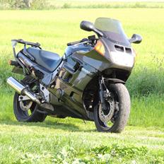 Honda cbr 1000 f