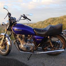 Suzuki GS 400 L