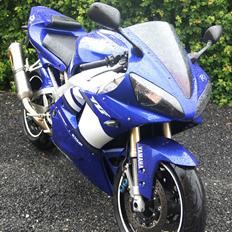 Yamaha R1