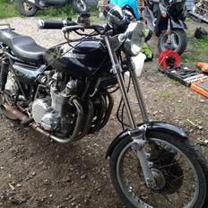 Kawasaki z900