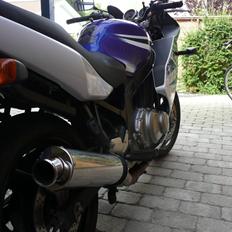Suzuki GS500F