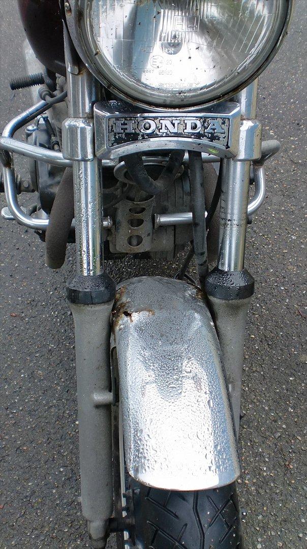 Honda CM 400 Custom billede 11