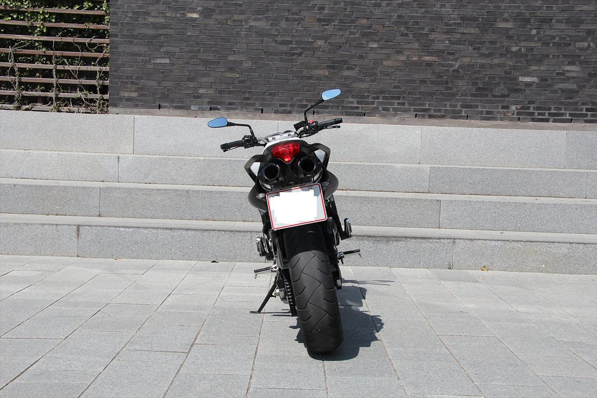 Yamaha FZ6 S2 "Solgt" billede 8