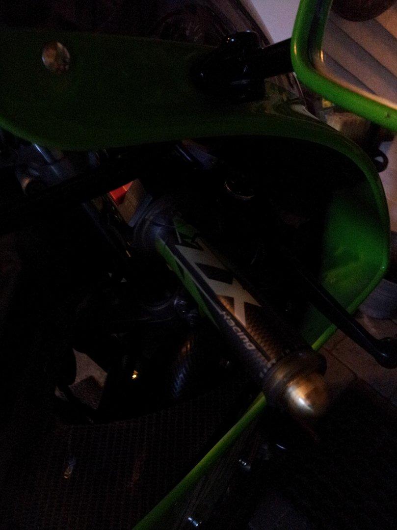 Kawasaki ZXR 750 billede 9