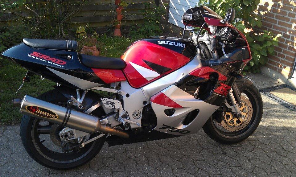 Suzuki GSXR 750 SRAD billede 2