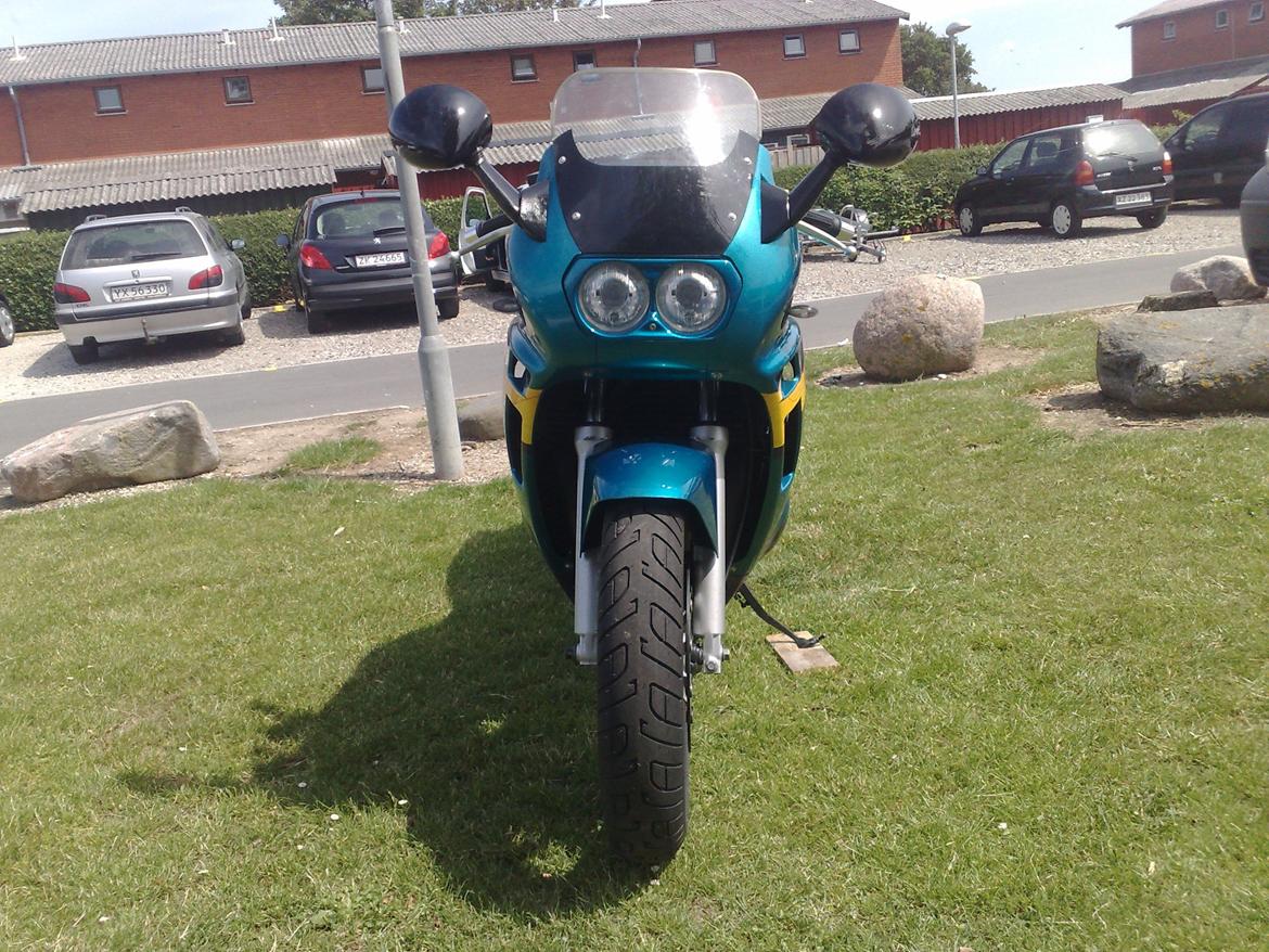 Suzuki Gsx 600 F billede 3