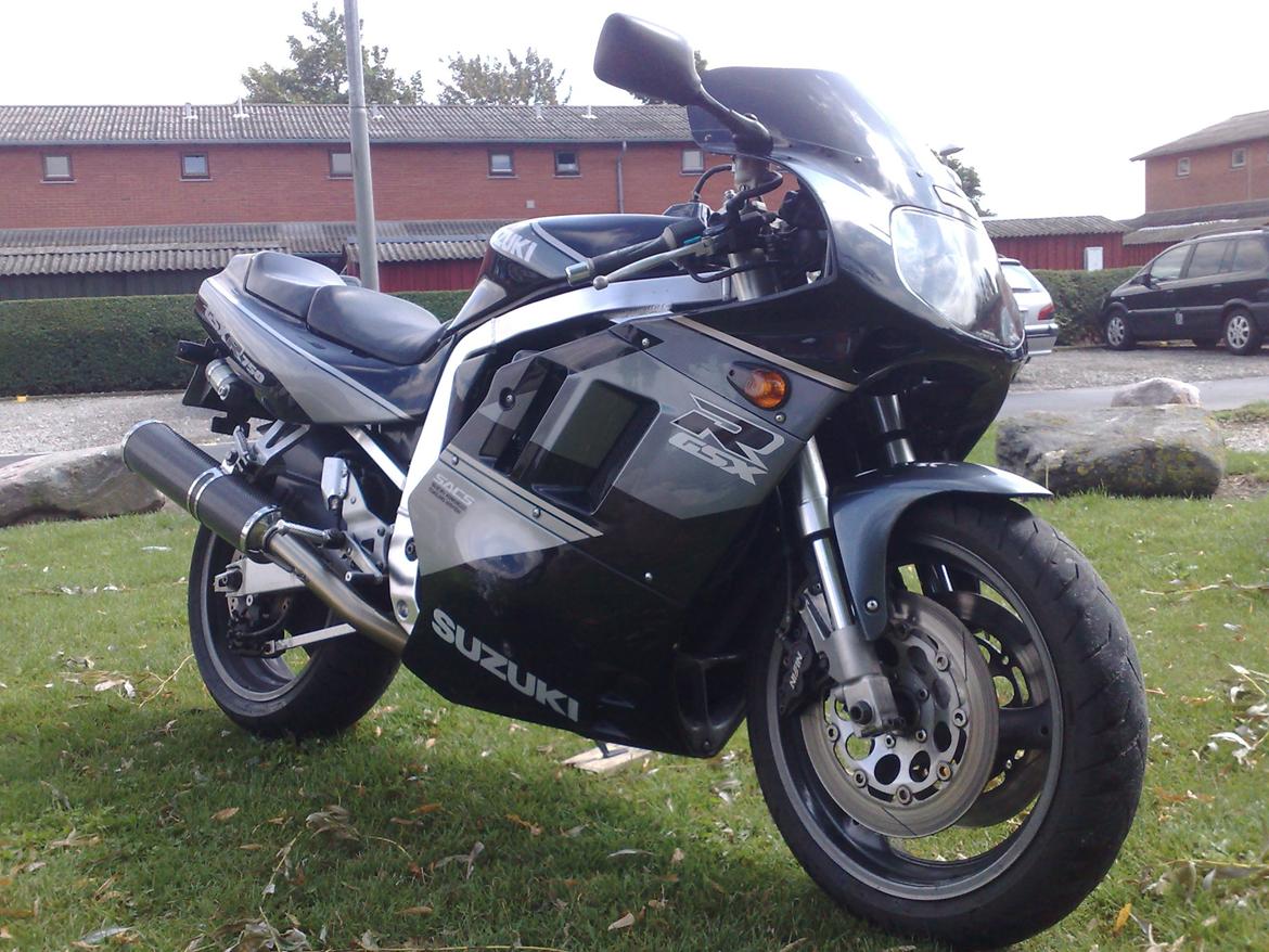 Suzuki GsxR 750 billede 5