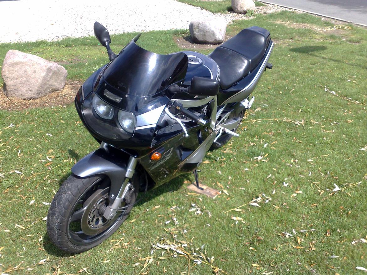 Suzuki GsxR 750 billede 6