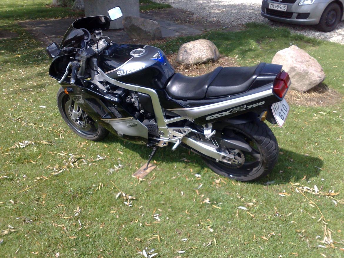 Suzuki GsxR 750 billede 7