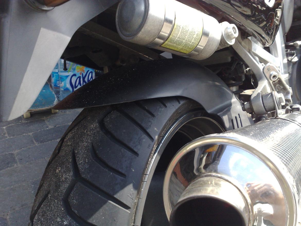 Suzuki GsxR 750 billede 13